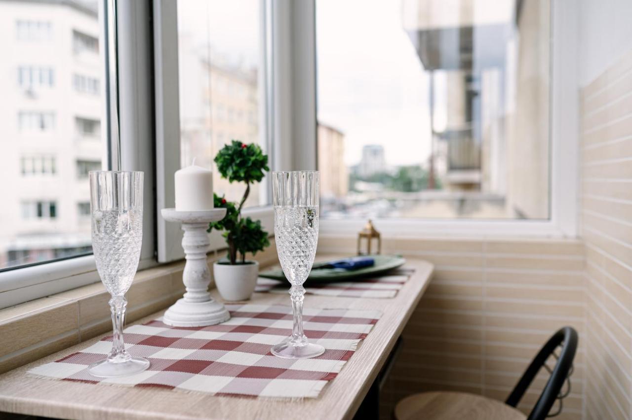 Vivid Condo By Ndk And Vitosha Blvd With Free Secured Parking And Ac Sofía Exterior foto